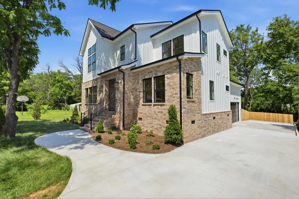 3819B Edwards Avenue Nashville TN 37216
