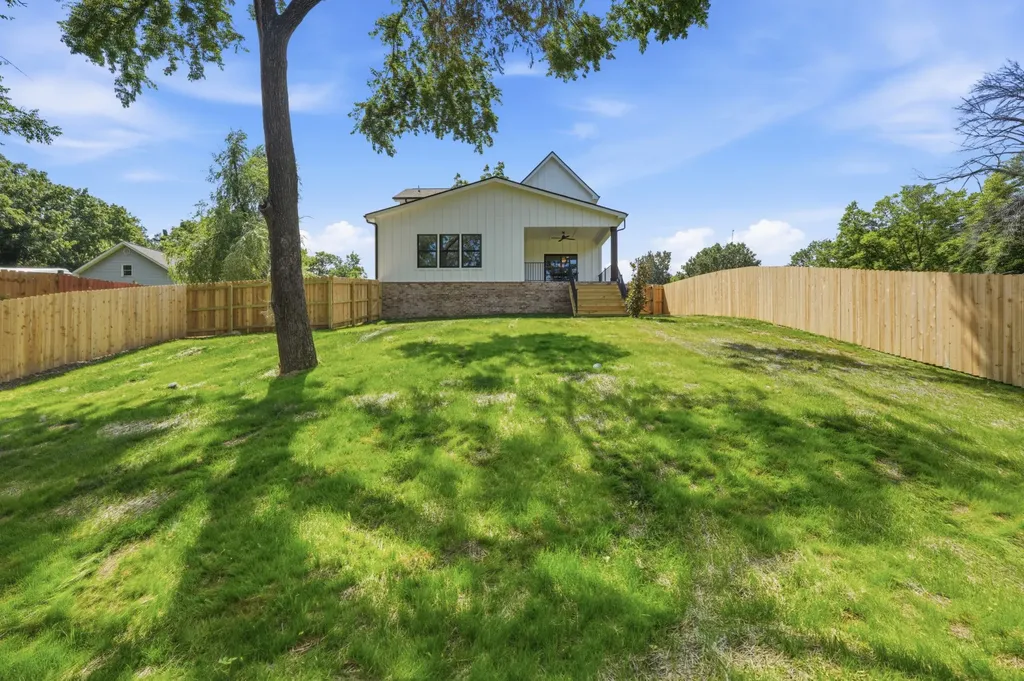 3819B Edwards Avenue Nashville TN 37216