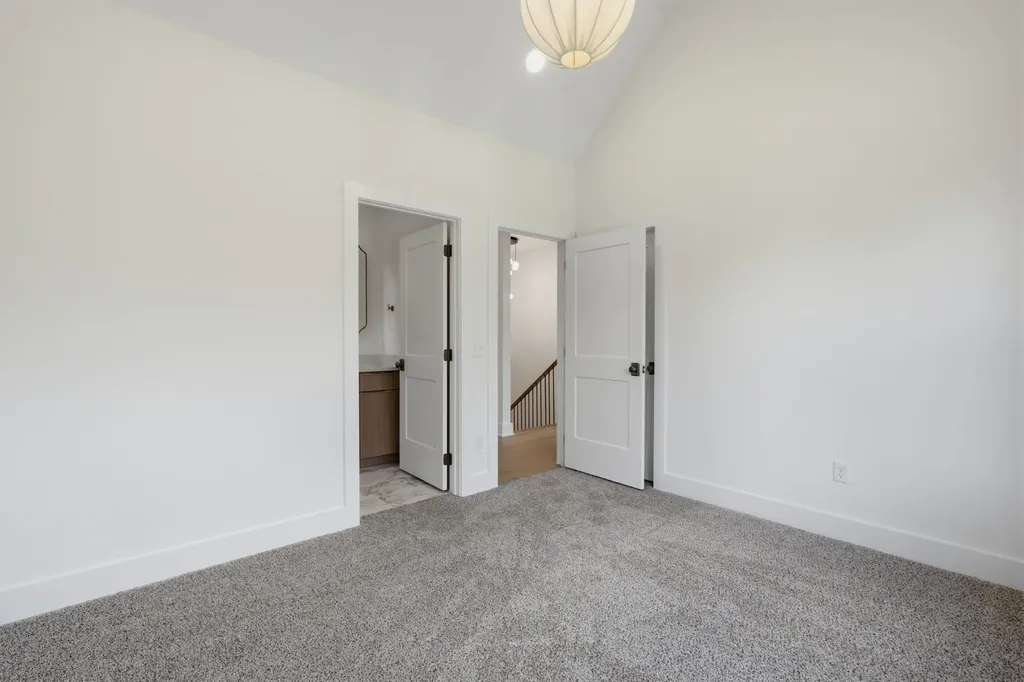3819B Edwards Avenue Nashville TN 37216