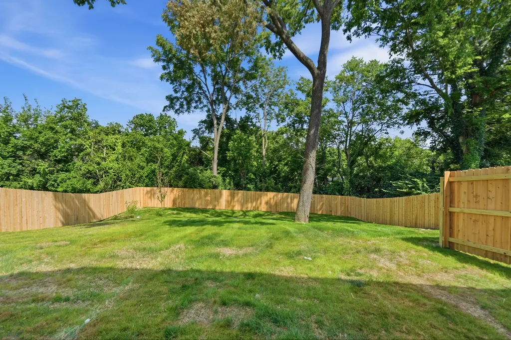 3819B Edwards Avenue Nashville TN 37216