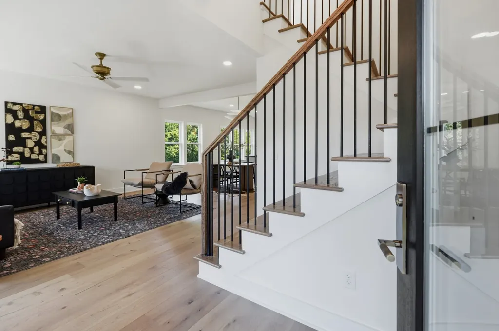 3819B Edwards Avenue Nashville TN 37216