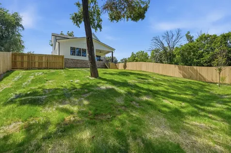 3819B Edwards Avenue Nashville TN 37216