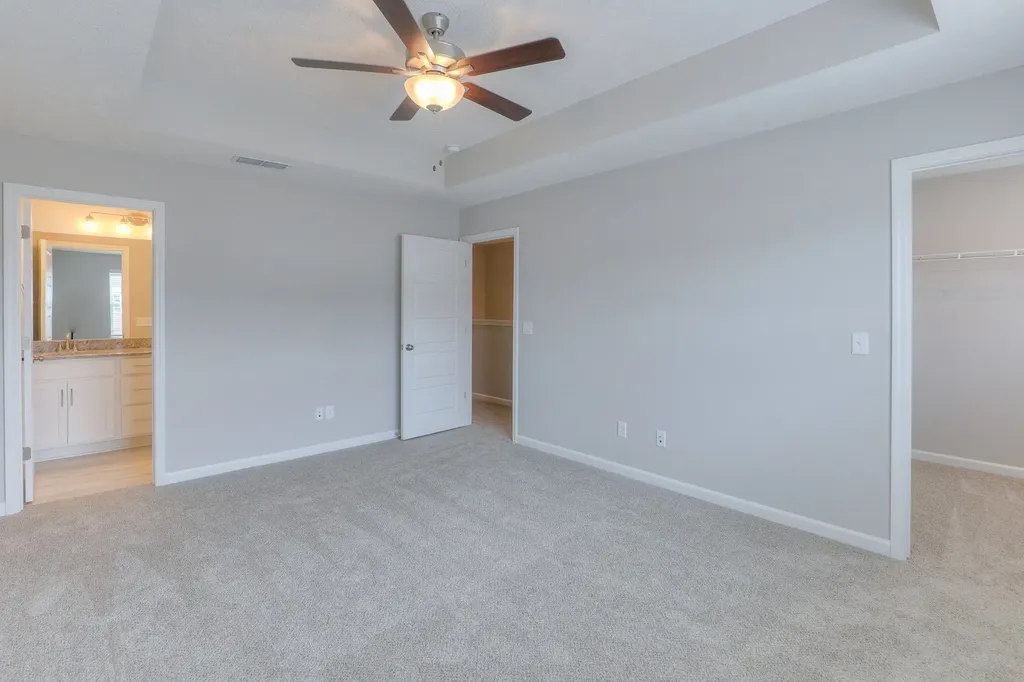 4221 Sarazen Lane Murfreesboro TN 37127