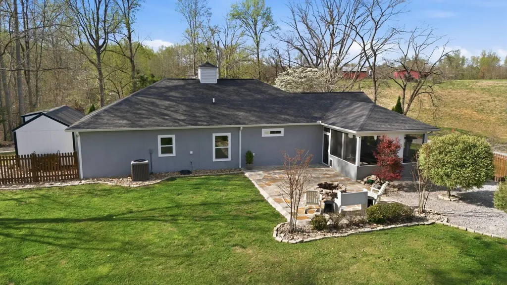330 Burton Ridge Road Silver Point TN 38582