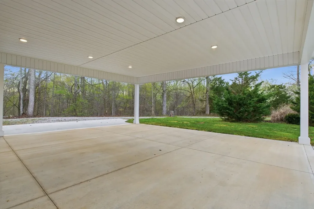 330 Burton Ridge Road Silver Point TN 38582