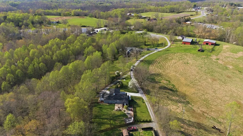 330 Burton Ridge Road Silver Point TN 38582
