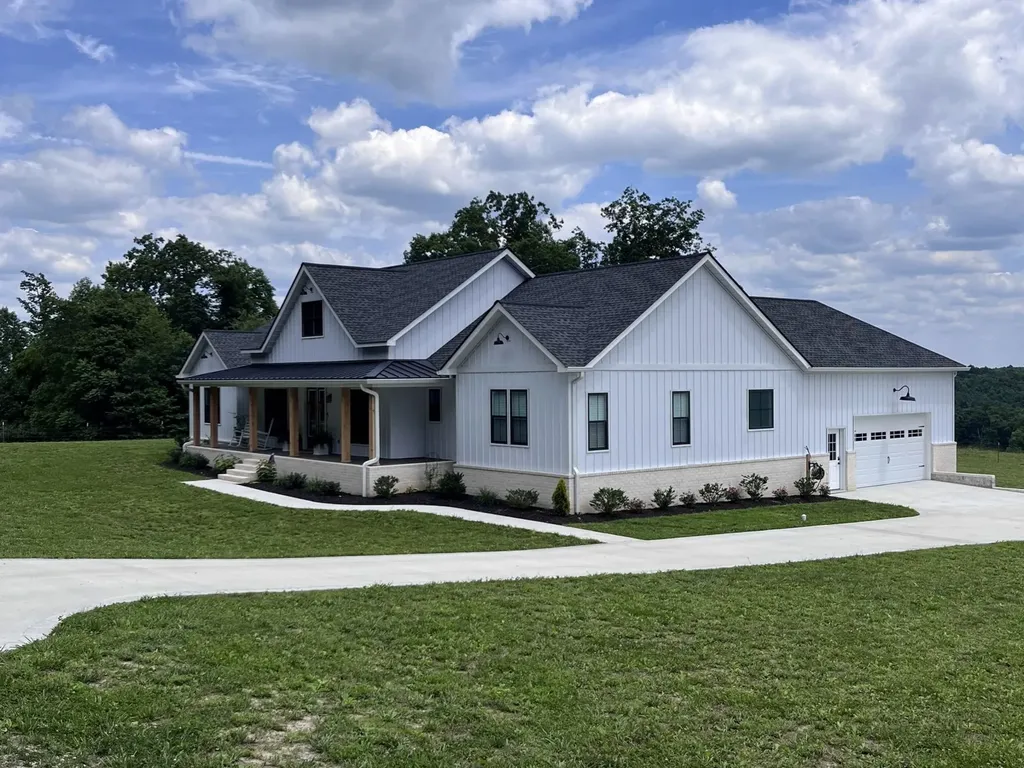 320 Ridge Lane Monterey TN 38574