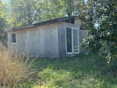 330 Claiborne Lane Hartsville TN 37074