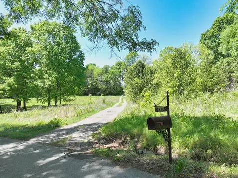 330 Claiborne Lane Hartsville TN 37074