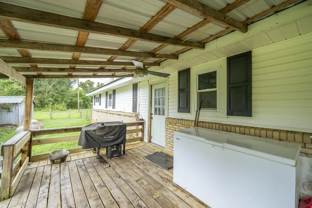 930 Old Union Road Adamsville TN 38310