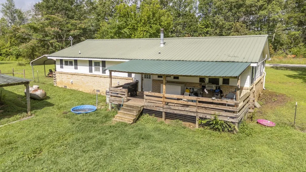 930 Old Union Road Adamsville TN 38310