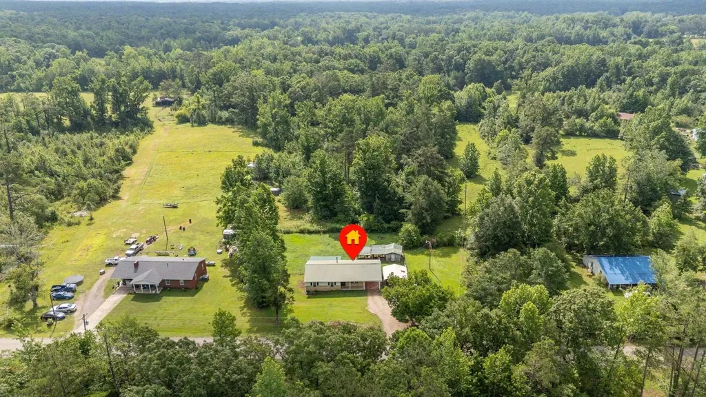 930 Old Union Road Adamsville TN 38310