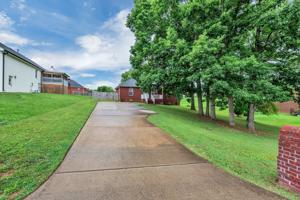 2029 Sunday Silence Drive Greenbrier TN 37073