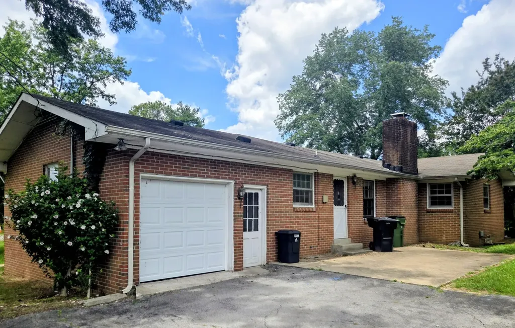 1323 Lakeshore Drive Murfreesboro TN 37130