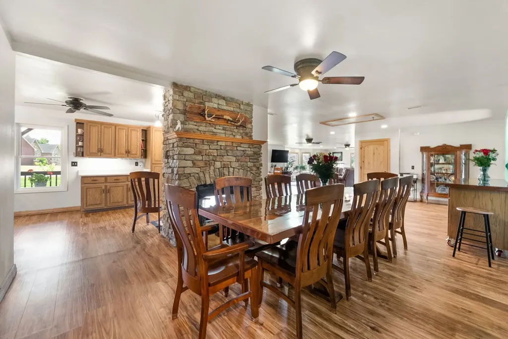 4139 Ashland City Road Clarksville TN 37043
