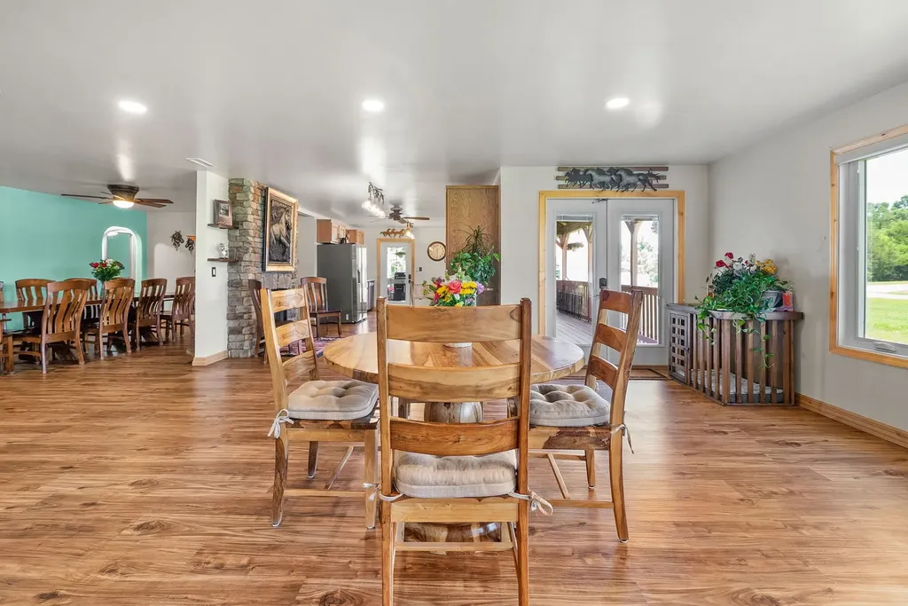 4139 Ashland City Road Clarksville TN 37043