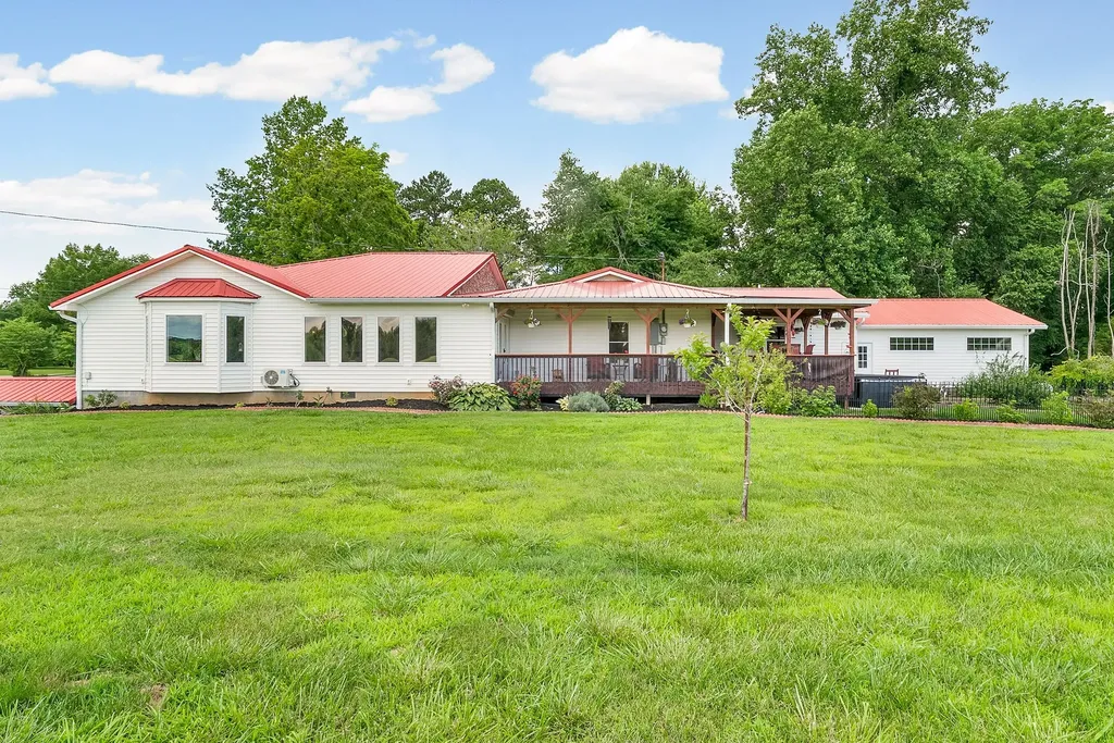 4139 Ashland City Road Clarksville TN 37043