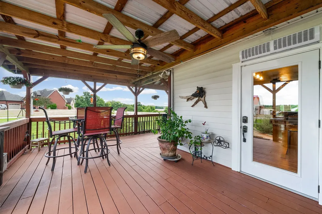 4139 Ashland City Road Clarksville TN 37043