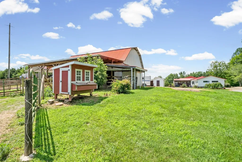 4139 Ashland City Road Clarksville TN 37043