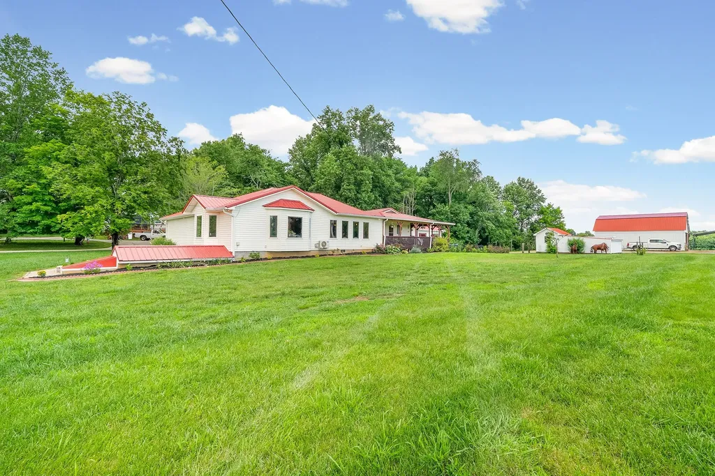 4139 Ashland City Road Clarksville TN 37043