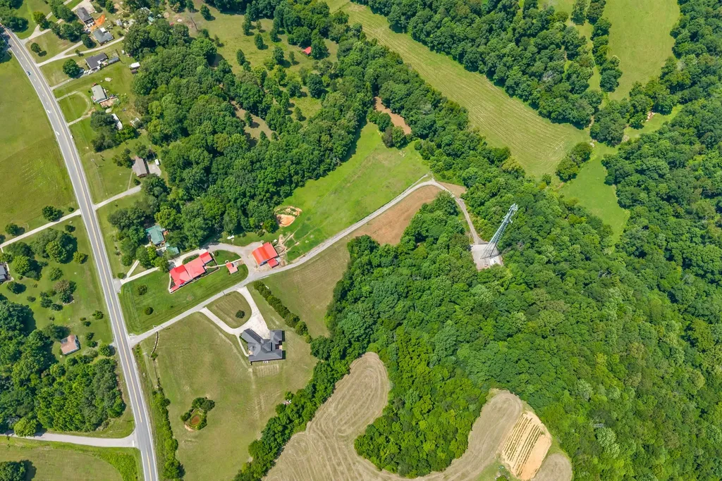 4139 Ashland City Road Clarksville TN 37043