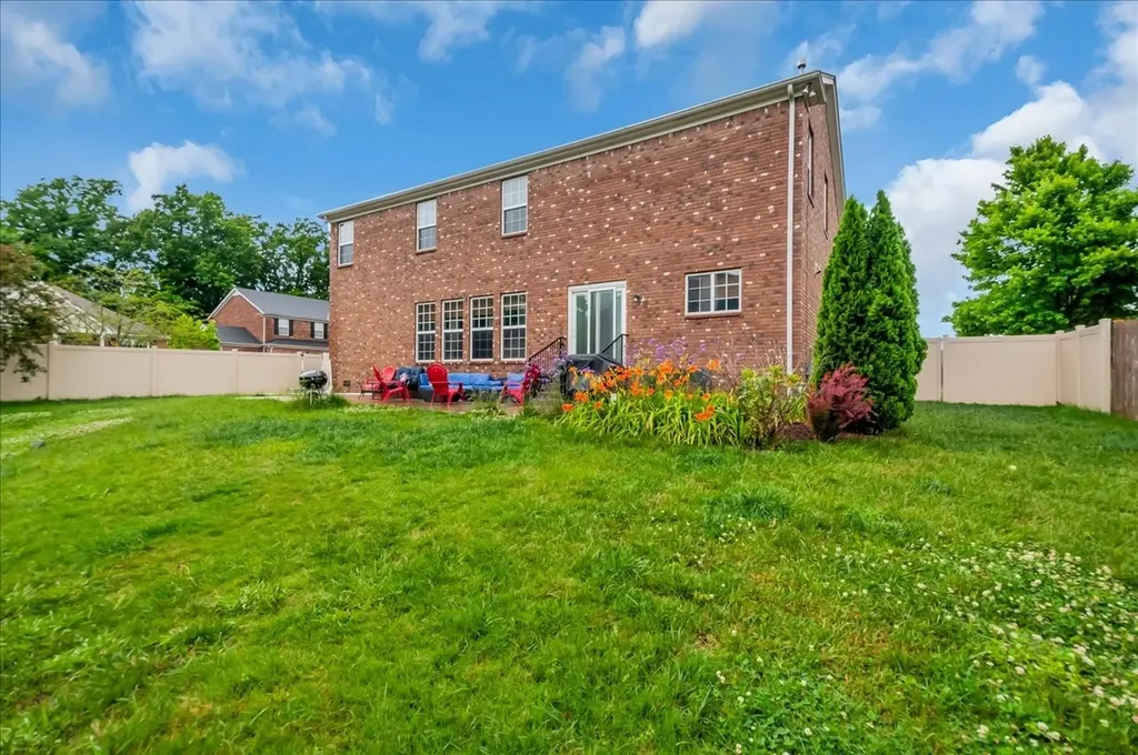 6000 Thrush Court Spring Hill TN 37174