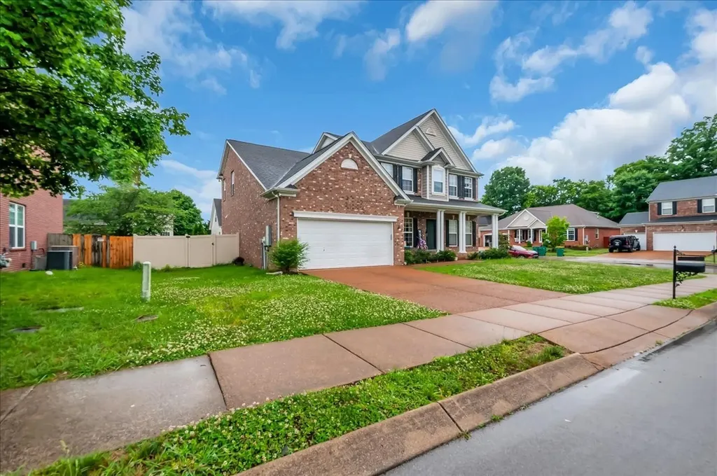 6000 Thrush Court Spring Hill TN 37174