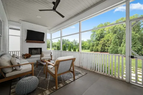 5726 Willoughby Way Murfreesboro TN 37129