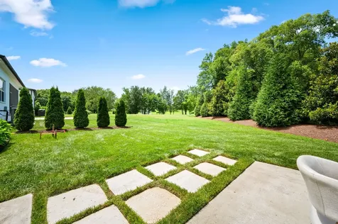 5726 Willoughby Way Murfreesboro TN 37129