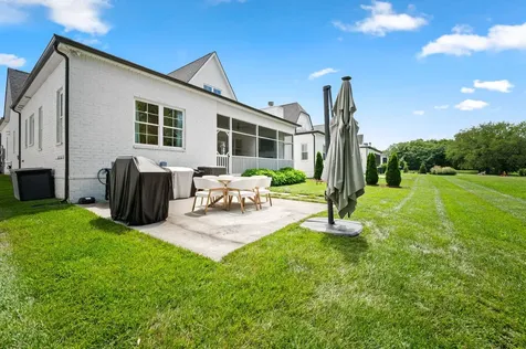 5726 Willoughby Way Murfreesboro TN 37129