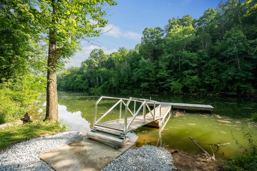 846 Hidden River Road Rock Island TN 38581