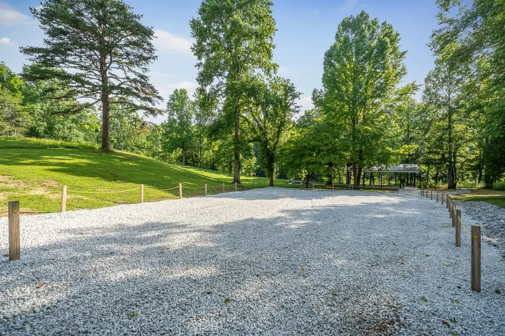 846 Hidden River Road Rock Island TN 38581