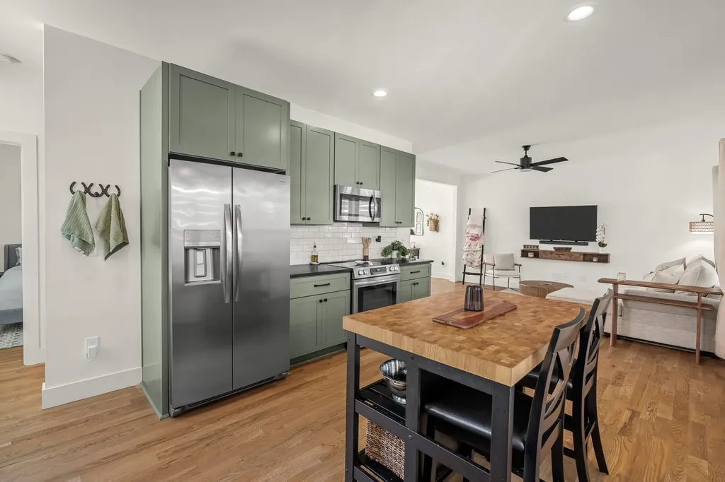 2409 Branch Street Nashville TN 37216