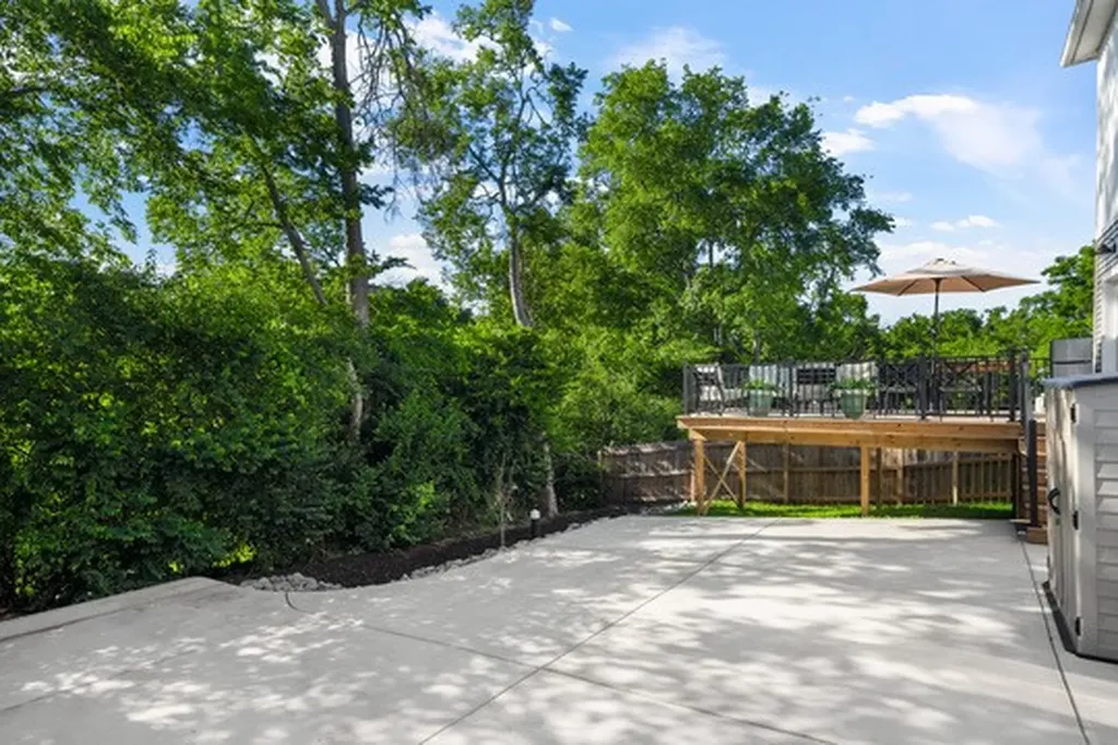 2409 Branch Street Nashville TN 37216