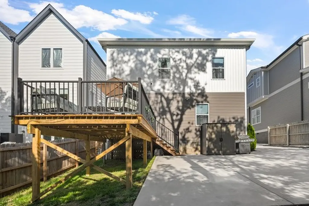 2409 Branch Street Nashville TN 37216
