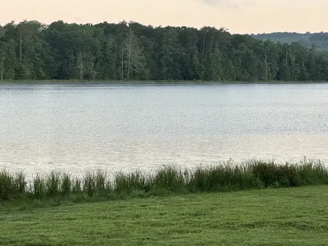 195 Shoreside Court Tracy City TN 37387