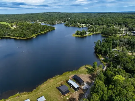 195 Shoreside Court Tracy City TN 37387