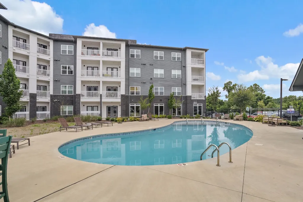 1540 Lebanon Pike Nashville TN 37210