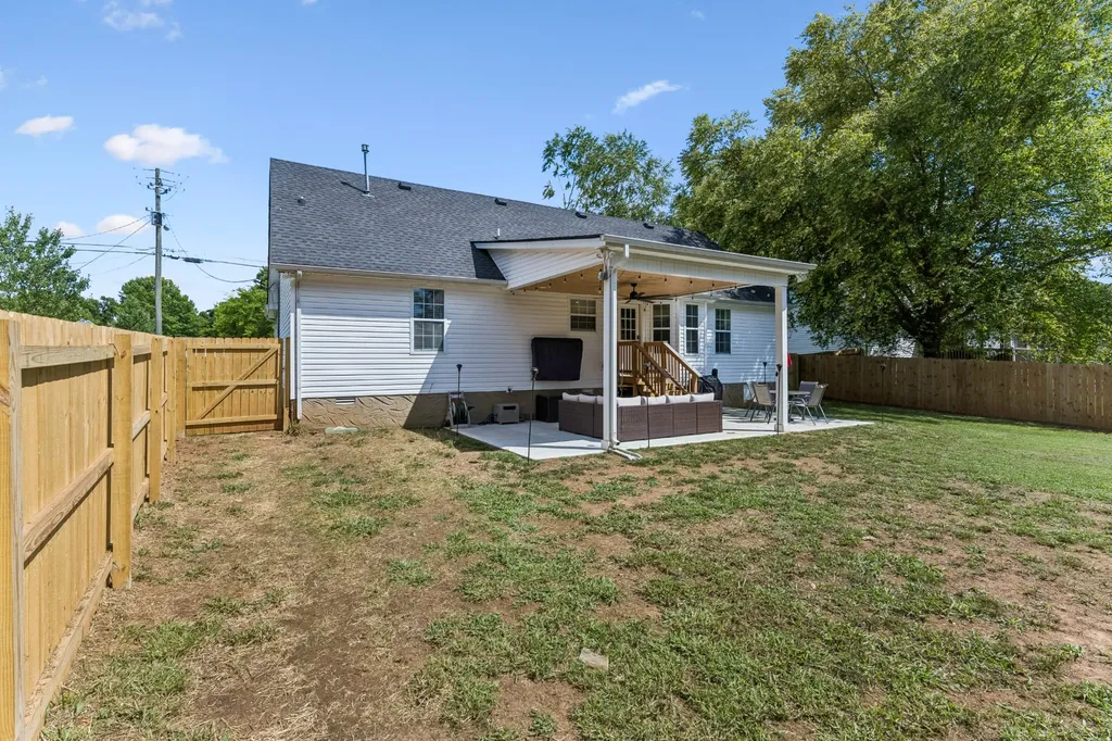 2923 Penny Lane Murfreesboro TN 37130