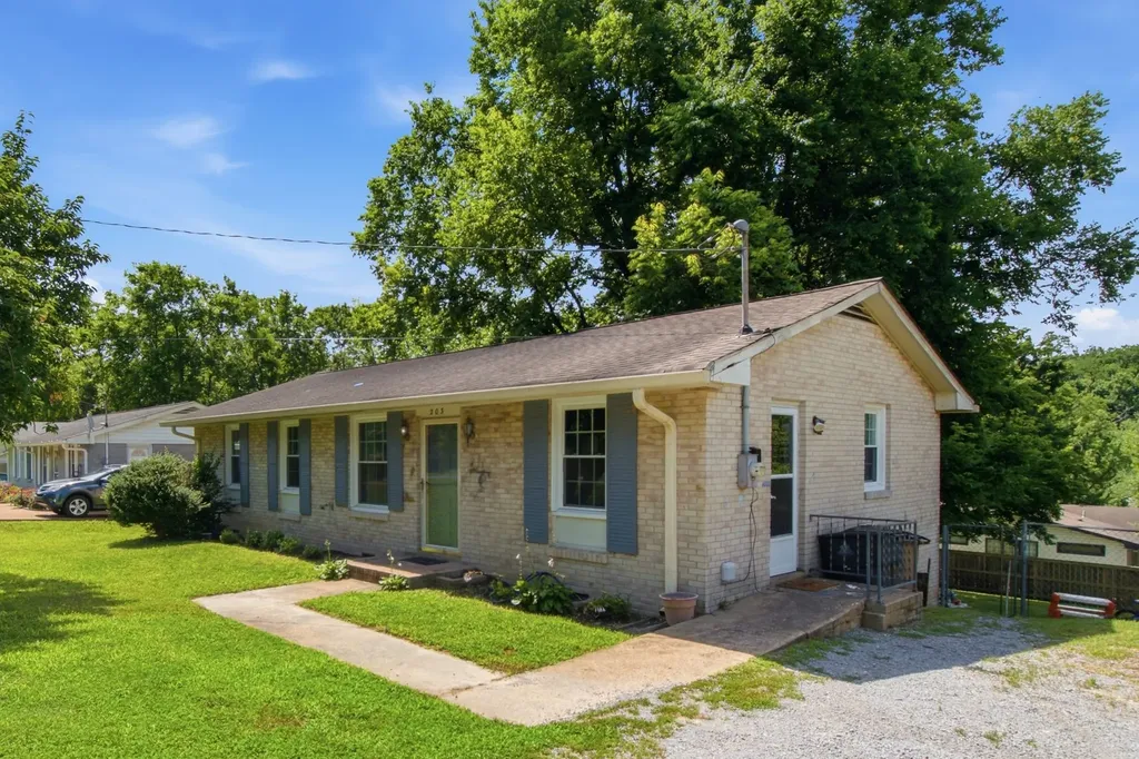 203 Townes Drive Nashville TN 37211