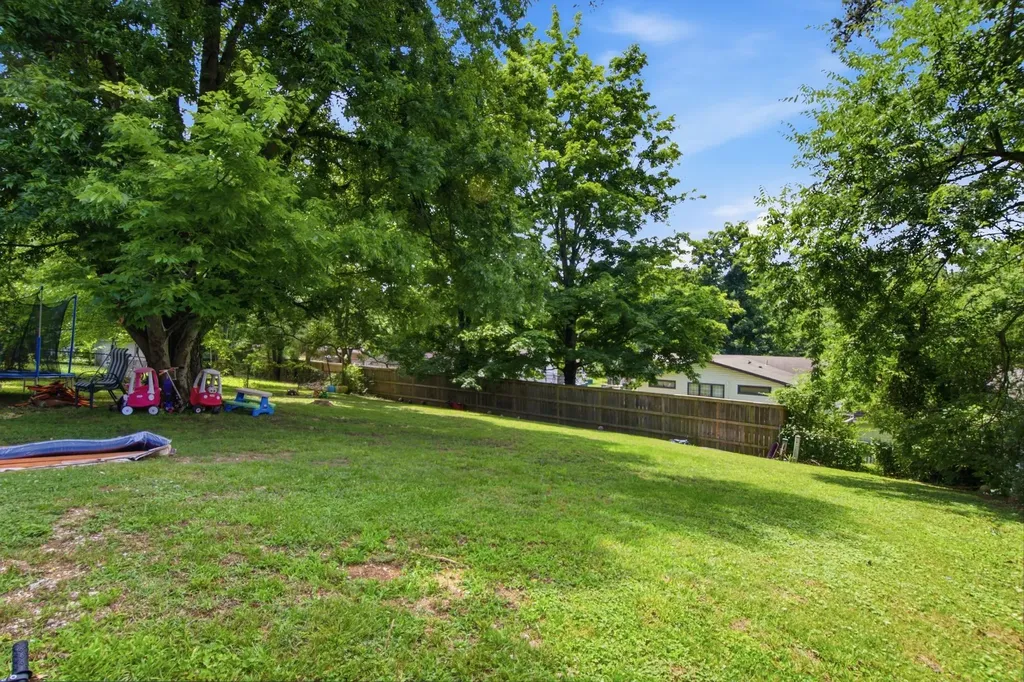 203 Townes Drive Nashville TN 37211