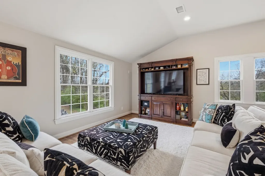 674 Hill Road Brentwood TN 37027