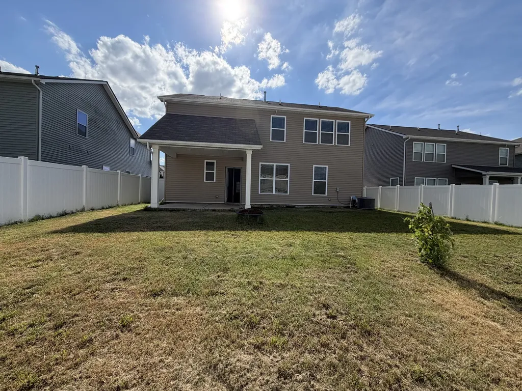 409 Wind Dance Drive Lebanon TN 37087