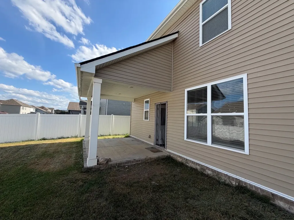 409 Wind Dance Drive Lebanon TN 37087