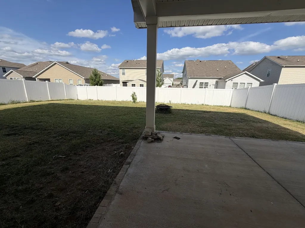 409 Wind Dance Drive Lebanon TN 37087