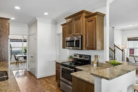 706 47th Ave, N Nashville TN 37209