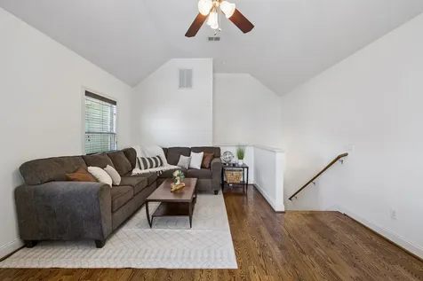 706 47th Ave, N Nashville TN 37209