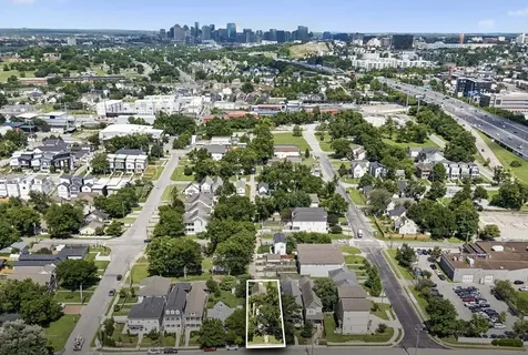 706 47th Ave, N Nashville TN 37209