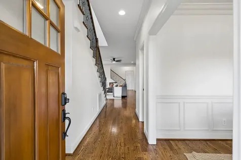 706 47th Ave, N Nashville TN 37209