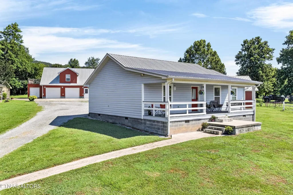 105 Foothills Road Pikeville TN 37367